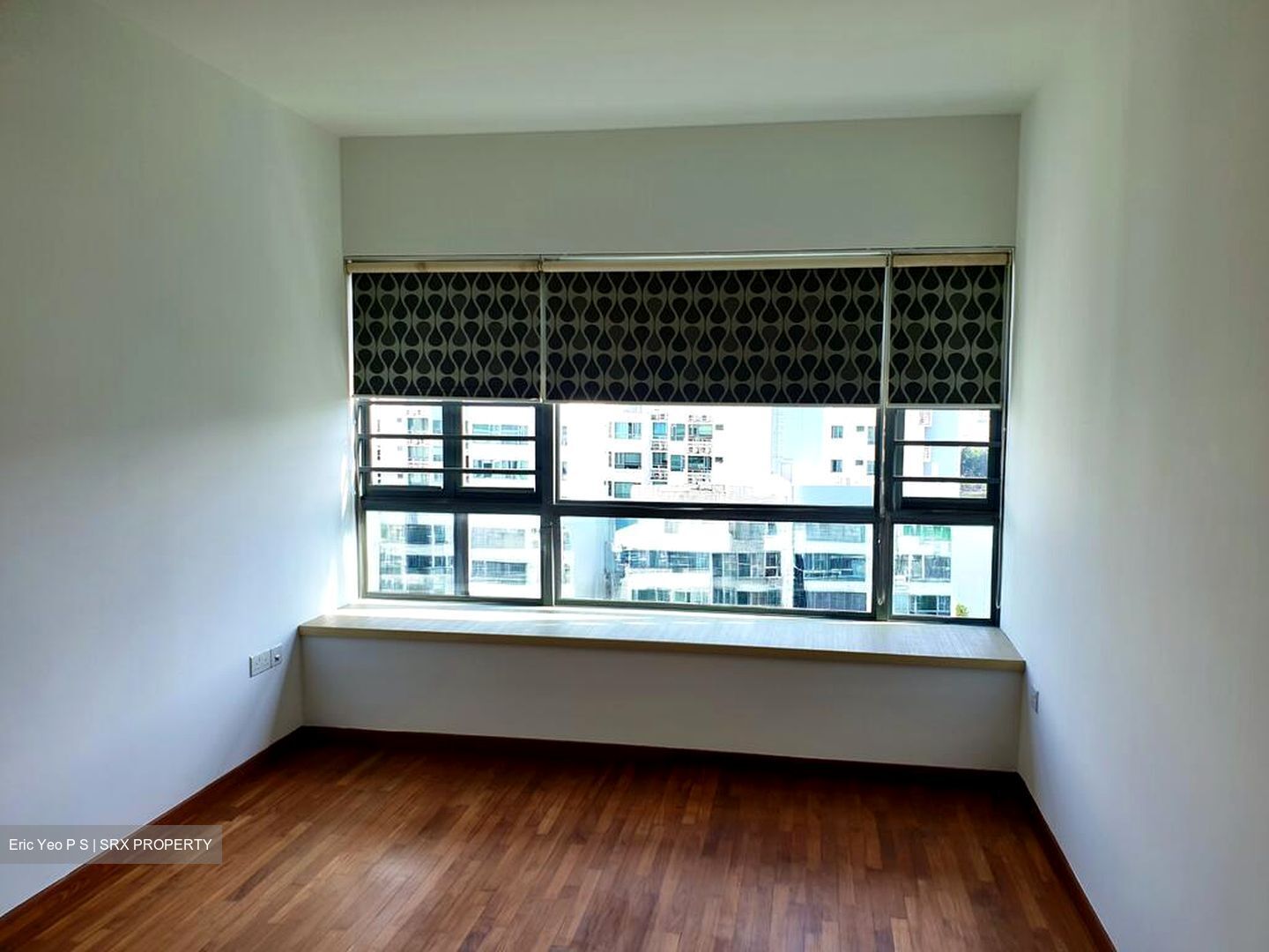Waterfront Waves (D16), Condominium #521945051